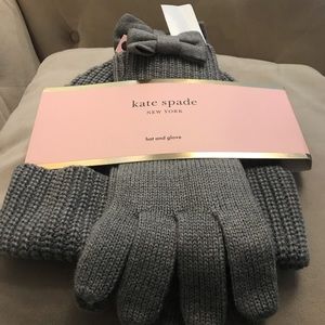 Kate Spade hat and gloves set